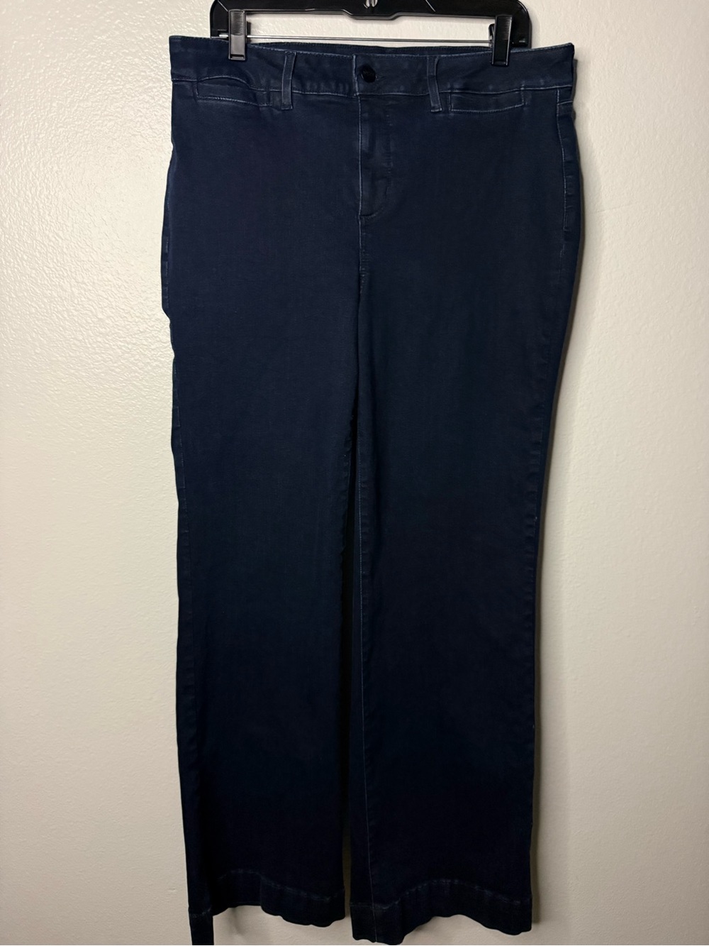 NYDJ Stretchy Dark Wash Lift Tuck Wide Leg Jeans 14 - Picture 9 of 9